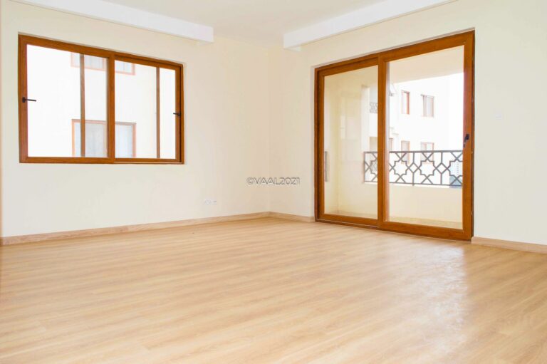 3 bedroom apartment with a dsq