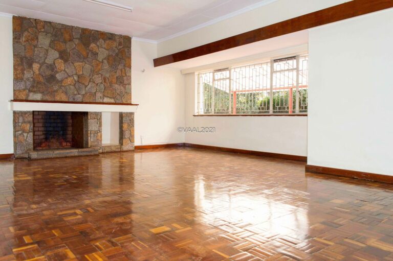 unfurnished Apartment