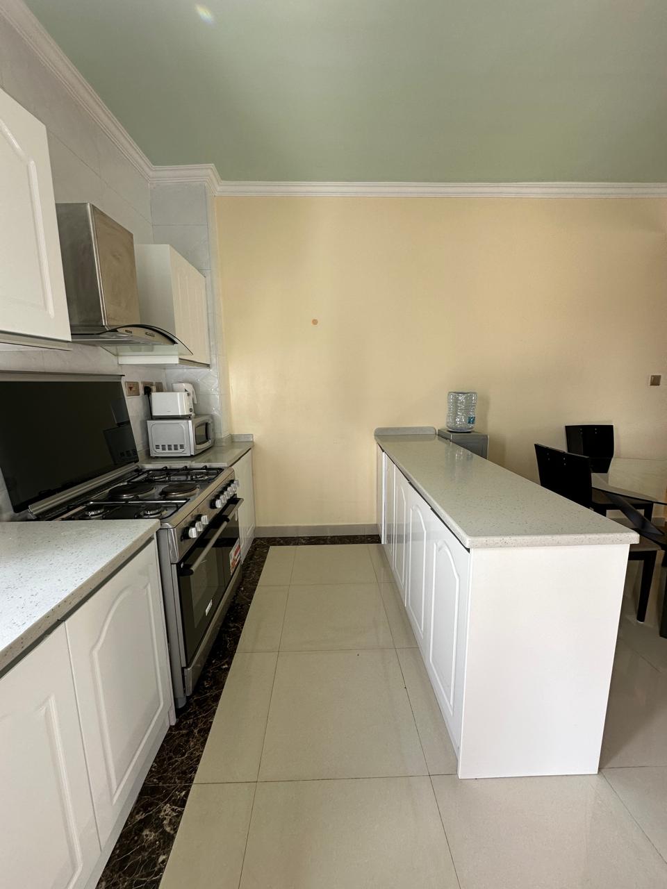 2 bedroom dennis prit road 6