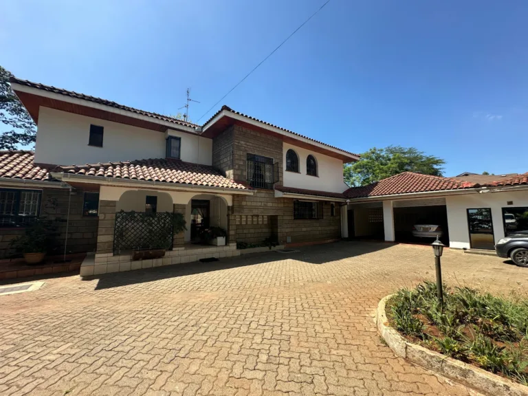 house to let Lavington