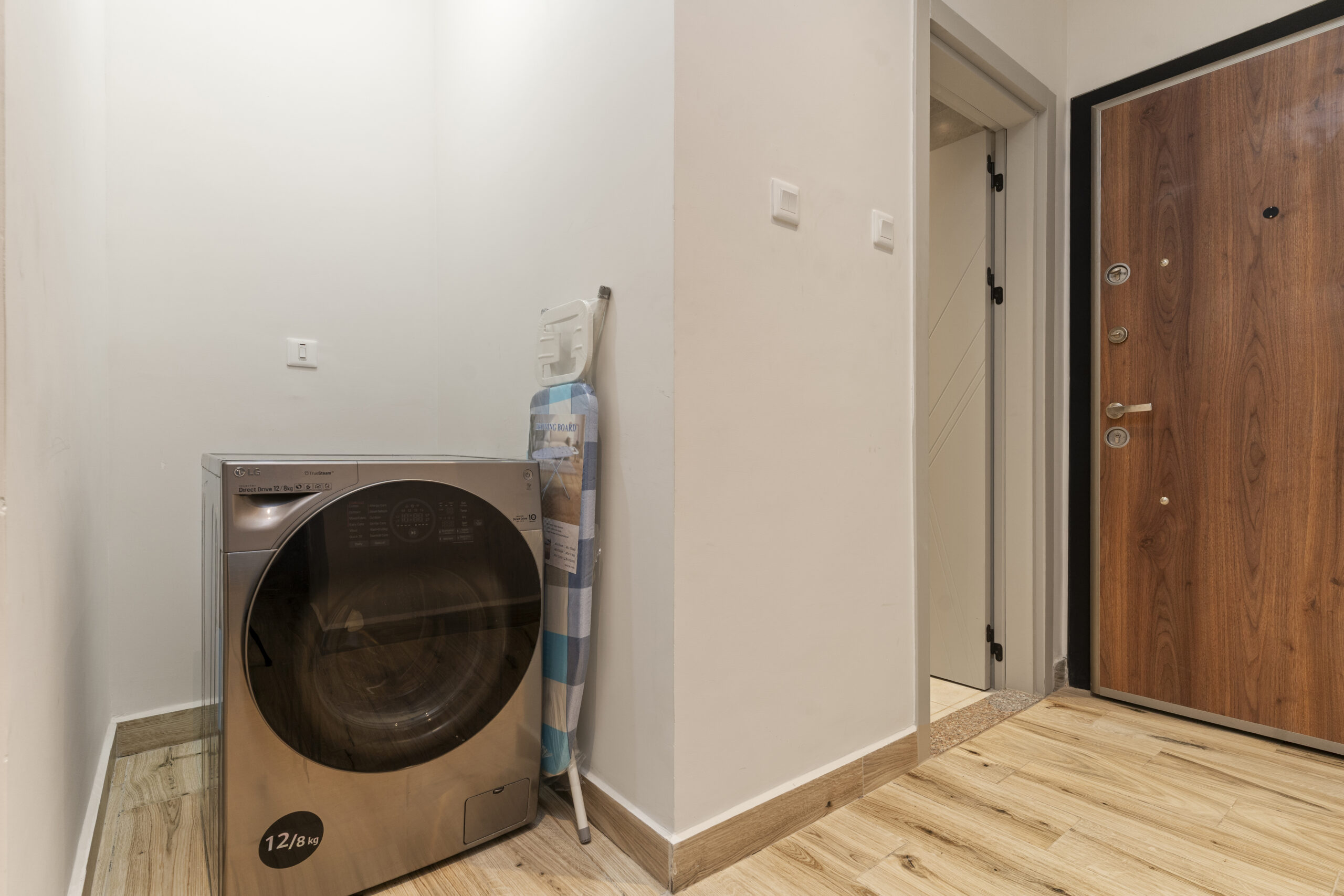 Wilma Towers Furnished 2 Bedroom Apartment