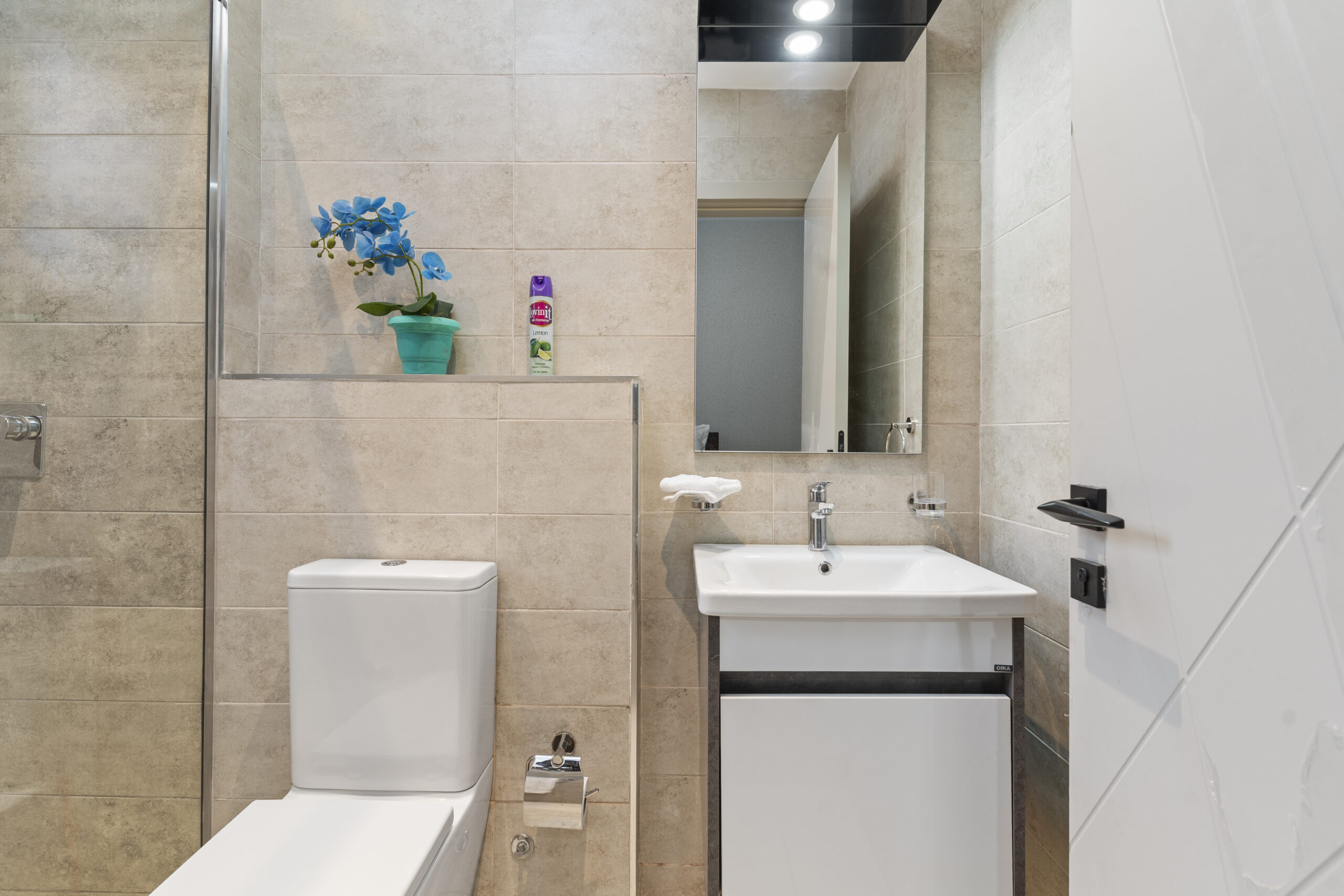 Wilma Towers Furnished 2 Bedroom Apartment